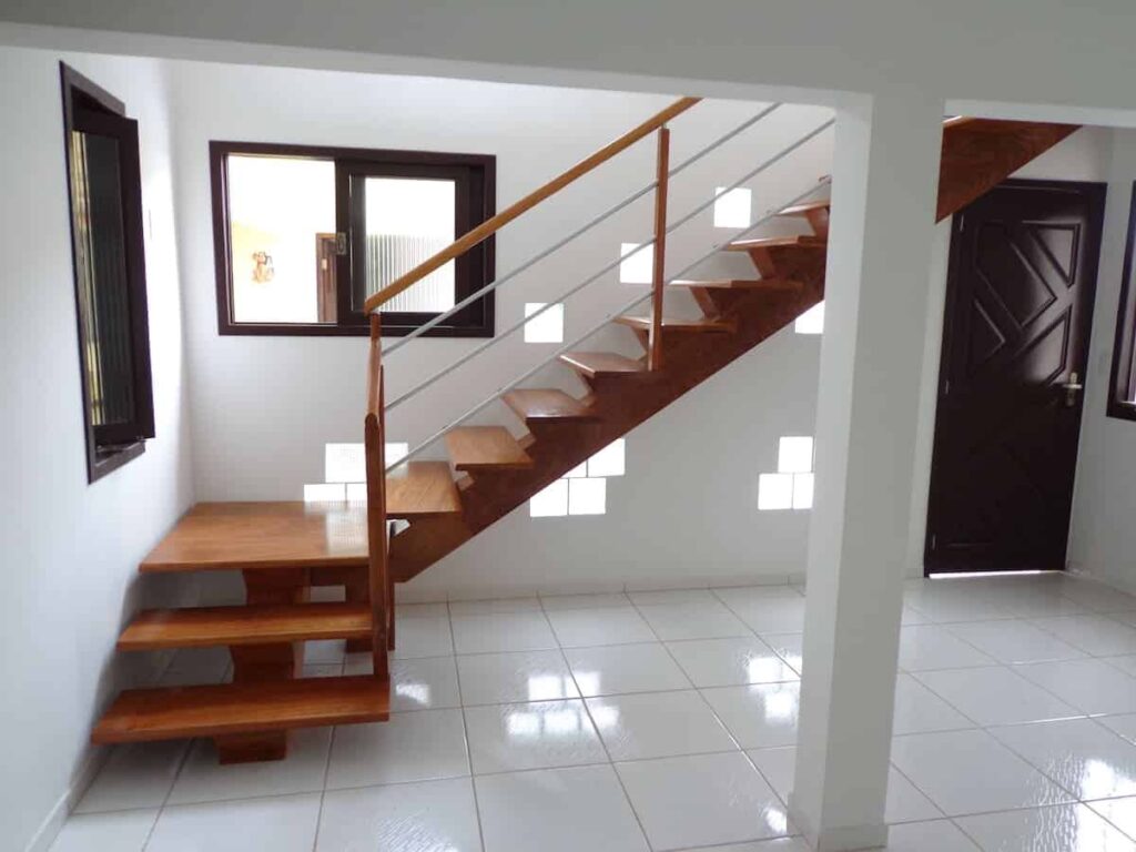 Como calcular uma escada em L